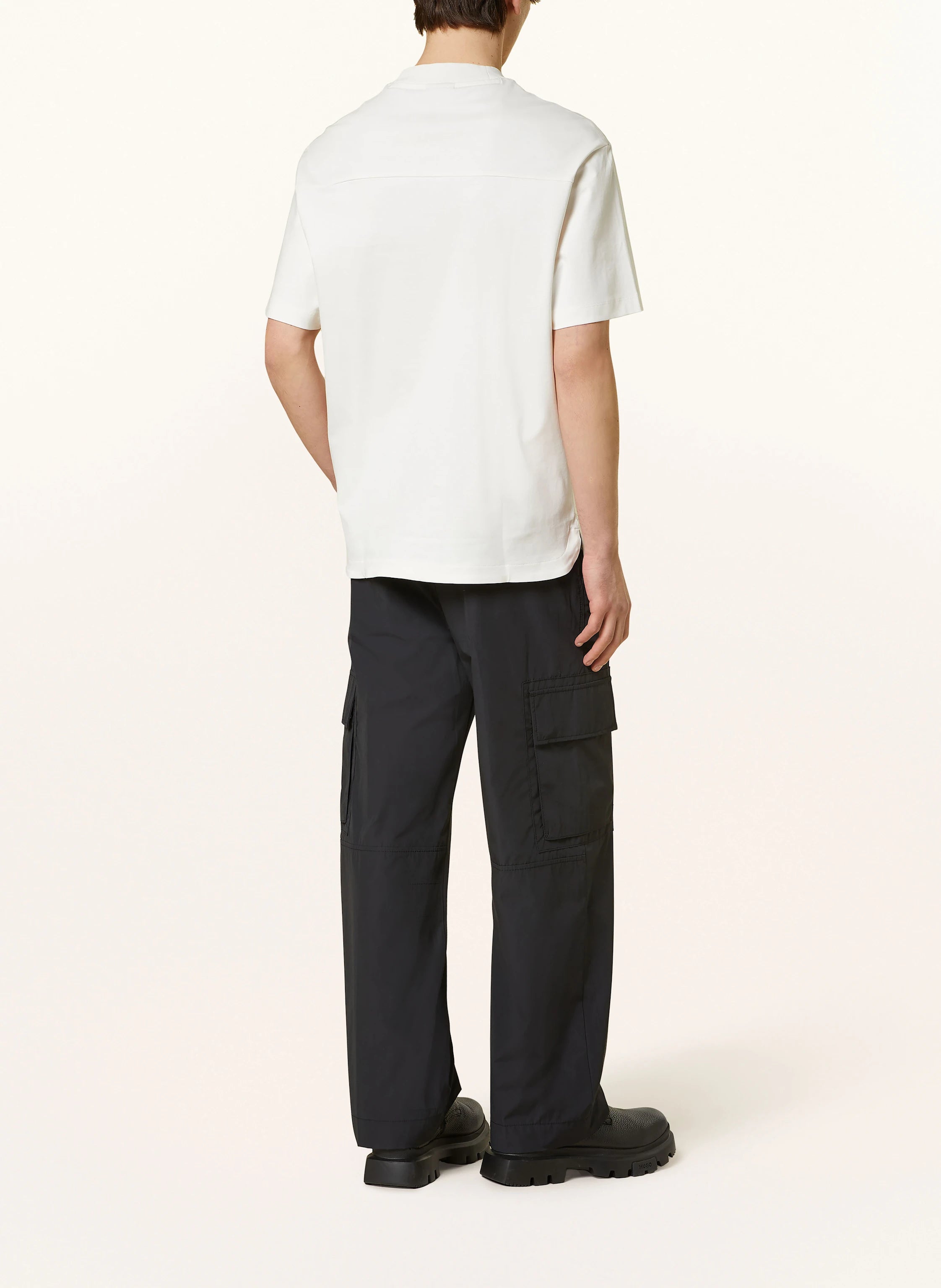 Hugo Boss Regular Fit With Metal Logo Pocket Tshirt