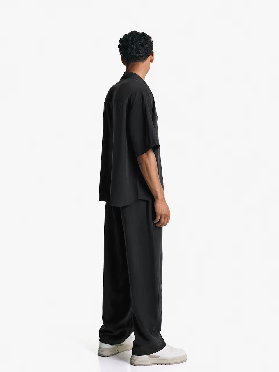 Bershka Loose Fit Shirt With Two Pockets