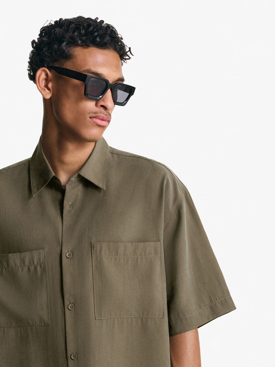 Bershka Loose Fit Shirt With Two Pockets