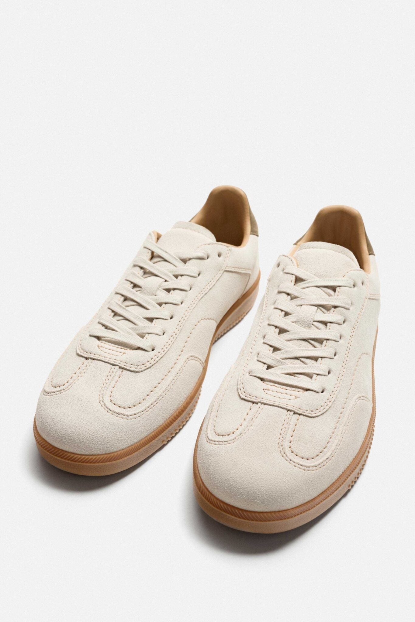 Zara Contrasting Sole Sneakers