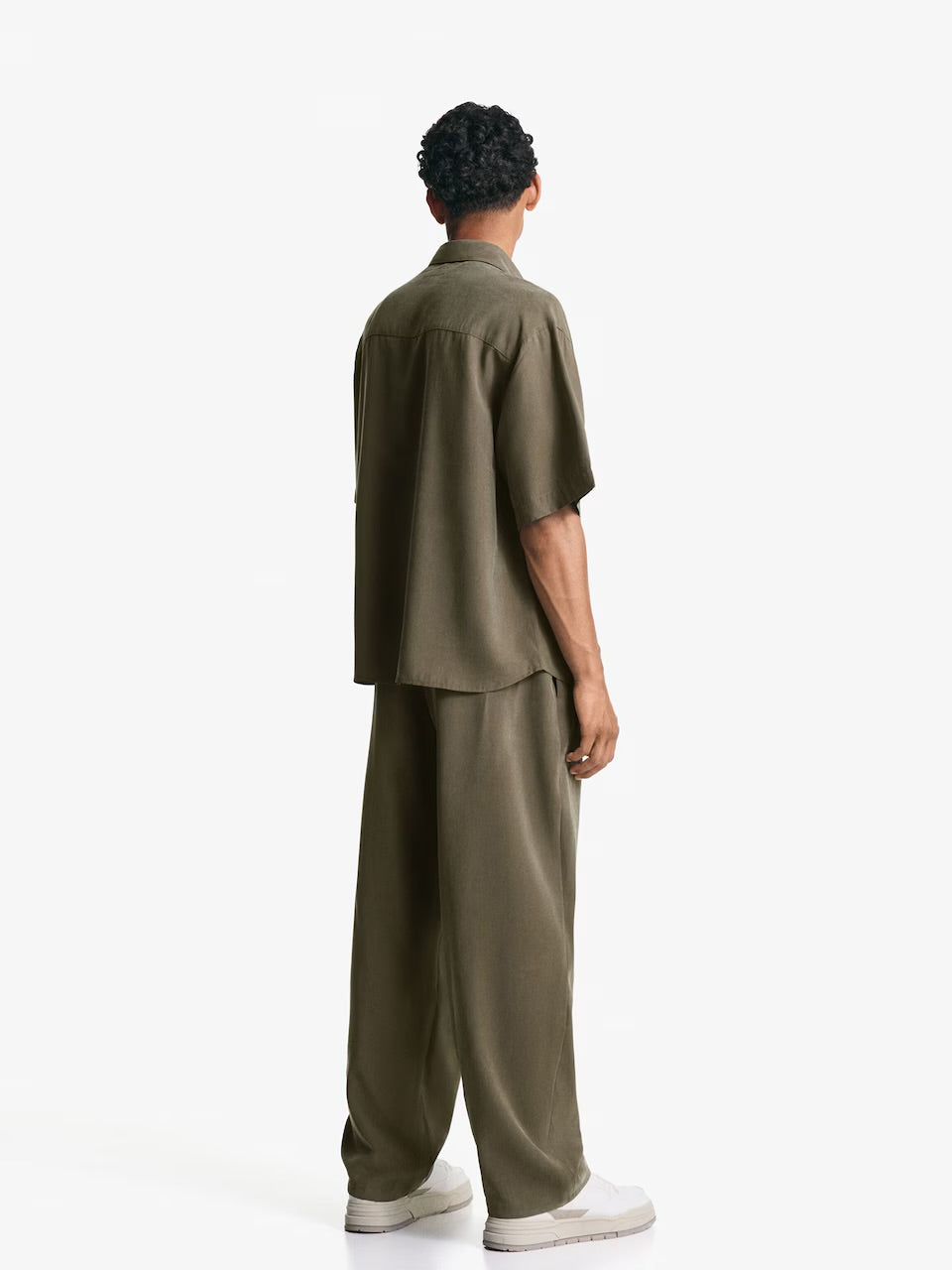 Bershka Loose Fit Shirt With Two Pockets