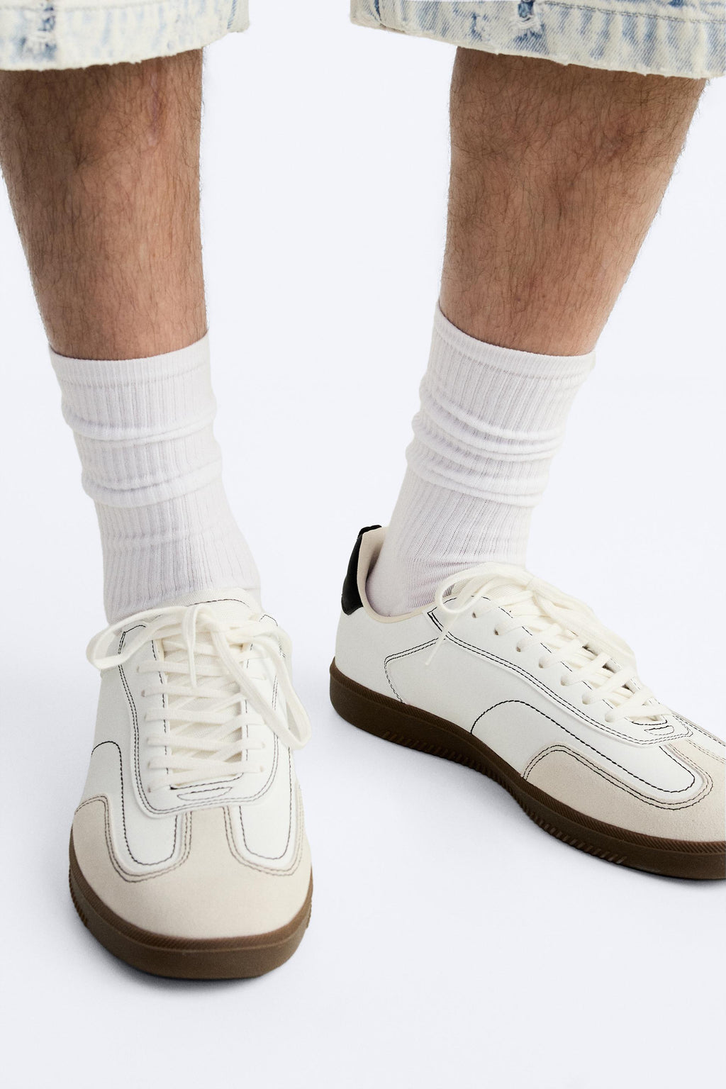 Zara Contrasting Sole Sneakers