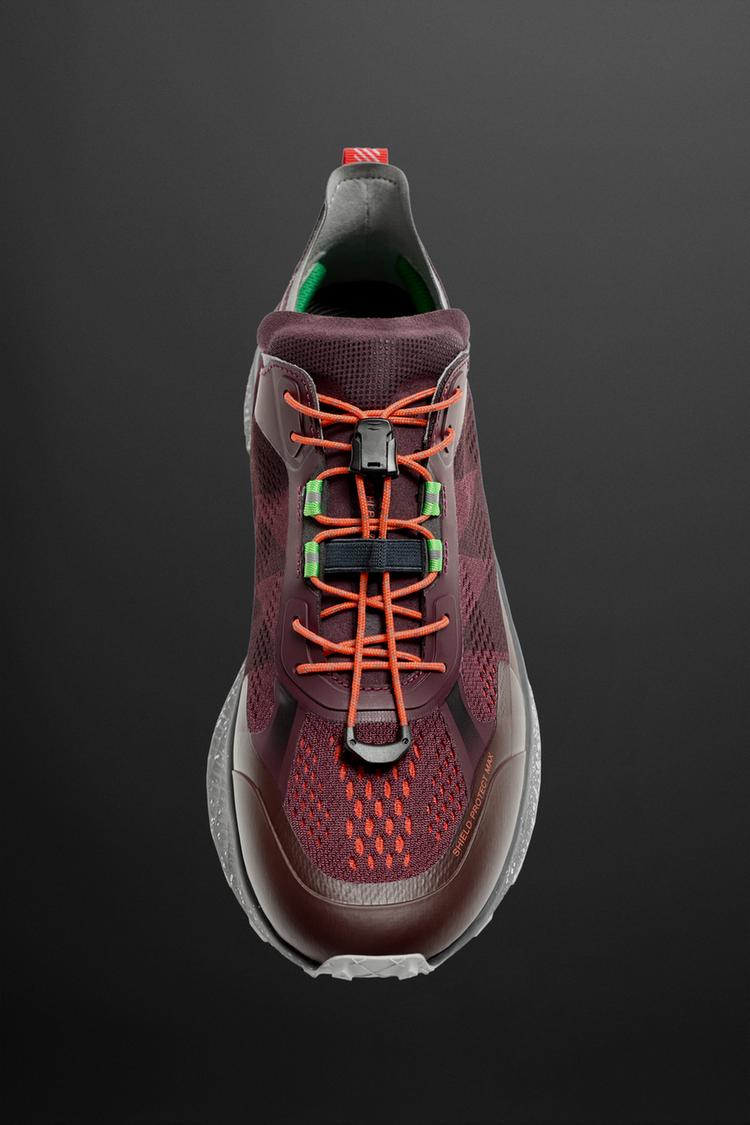 Zara Trail Running Trainers